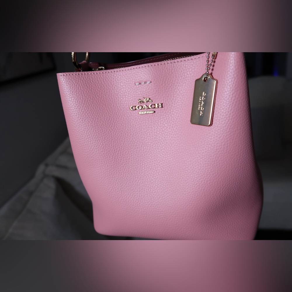 Coach Pink Outlet Bucket Leather Bag